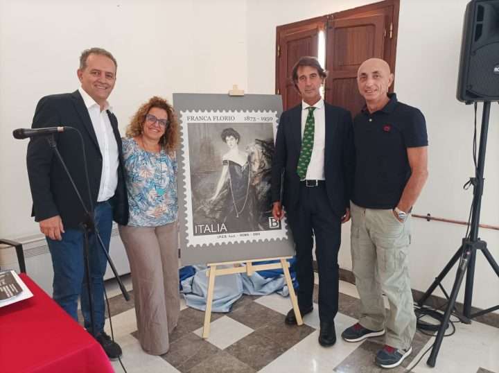 Filatelia e Storia Intrecciate: Il Francobollo di Donna Franca Florio