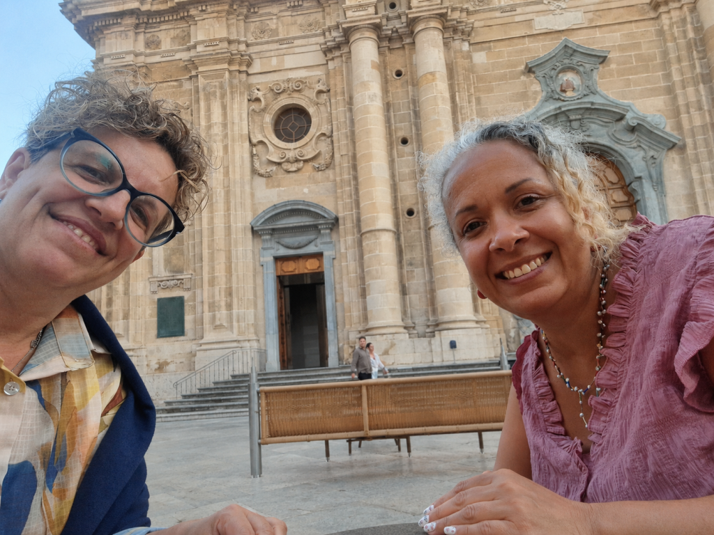 Hency y Giulia: una colaboración para la auténtica Sicilia